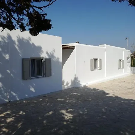 Sandy House * Antiparos